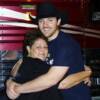 Chris Young & Sharon (Pic #8)